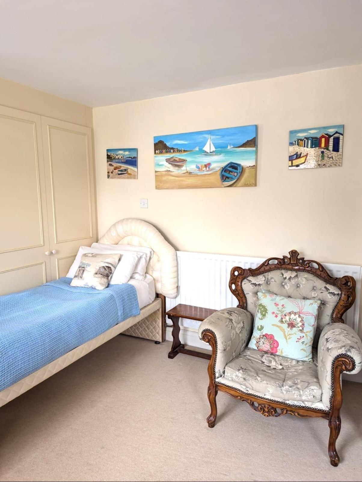 Georgian 2 Bedroom Apartment In Chichester With Free Parking - Chichester Holiday Properties Luaran gambar