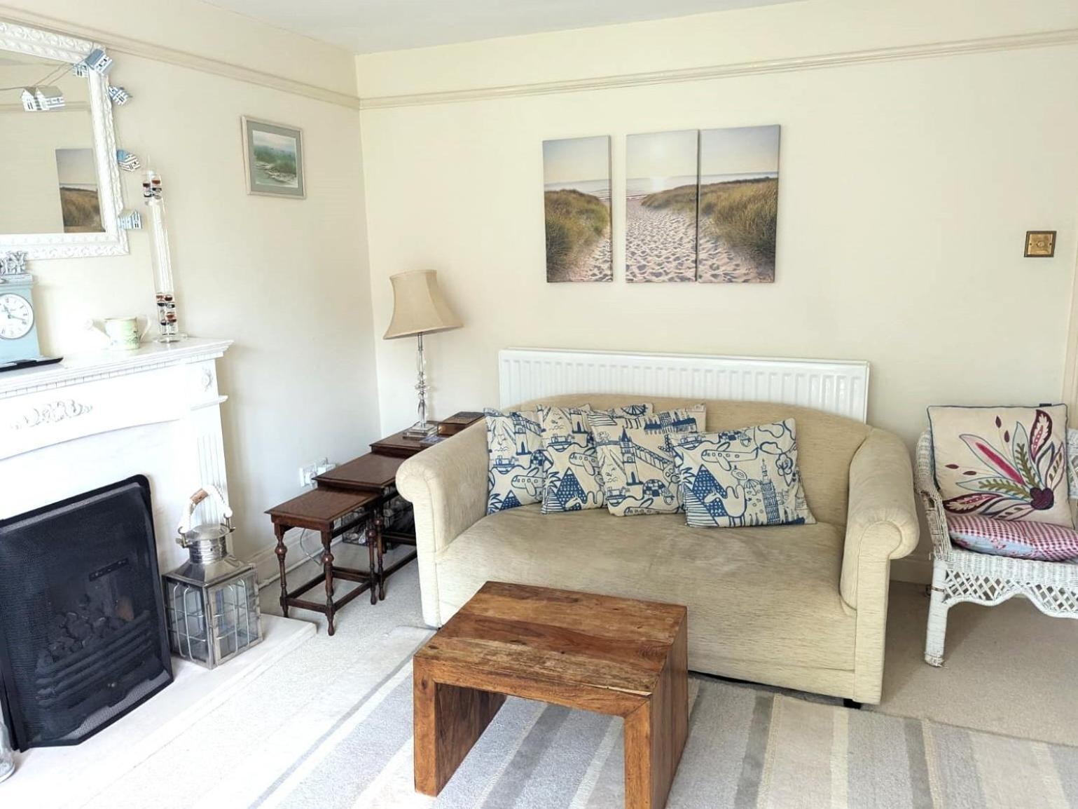 Georgian 2 Bedroom Apartment In Chichester With Free Parking - Chichester Holiday Properties Luaran gambar